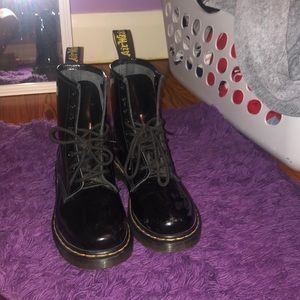 Dr. Marten’s Women’s 1460 Patent Boots